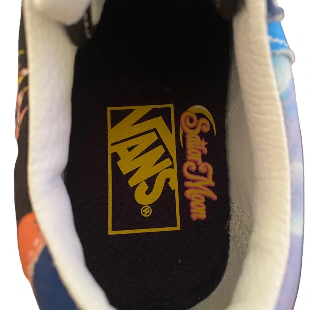 Vans Old skool Sailor Moon Patch Work Pretty Guardian Sneakers 100% Authentic‎